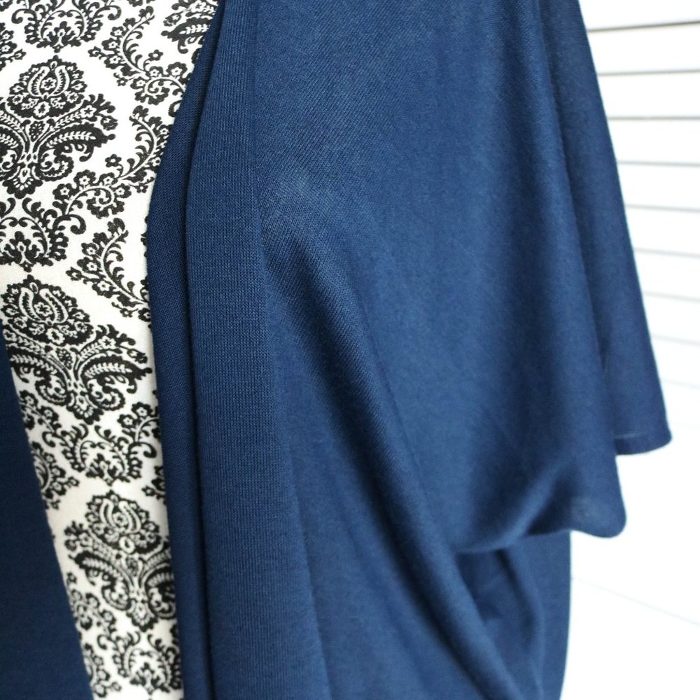 Chico’s Bat Sleeve Knit Shrug - XS/S - Picture 4 of 7